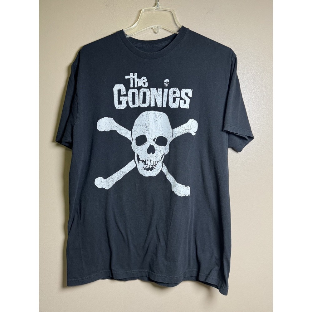 The Goonies Tshirt Size /XL